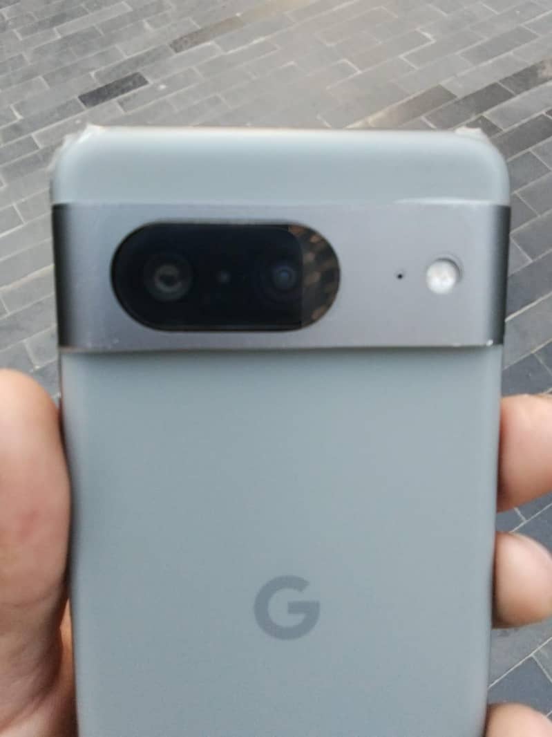 Google pixel 8 2