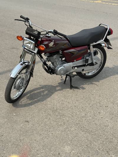 HONDA CG125 2025 MODEL B to B original less used neet & clean 10by10