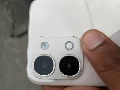 vivo y31D mobile ha Bhai 10 by 10 ha SB Kuch ok ha argent sale krna ha