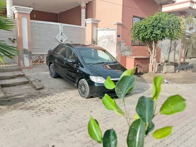 Honda city 2005 #Rs. 1593000