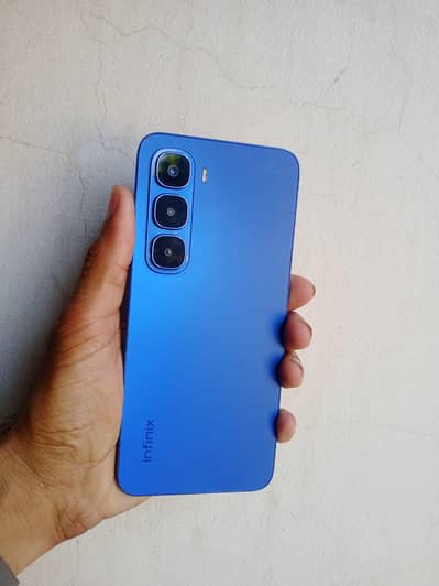 Infinix hot 60i 6+6 ,128   , warranty 10.5 month