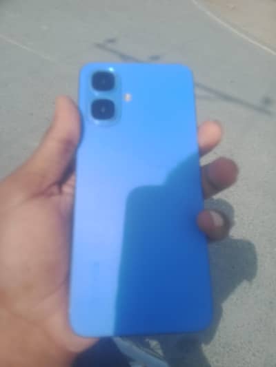 urgent for sale price 27000 4+4( 64gb )