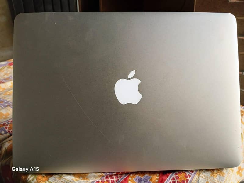 MacBook pro 0