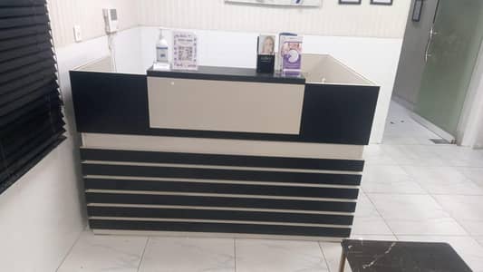 Premium Executive Desks, Medical Cabinets & Clinic Furniture