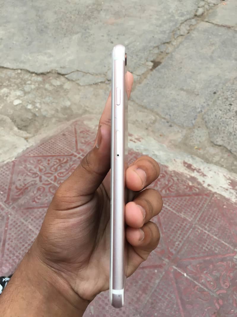IPhone 6s Plus 2