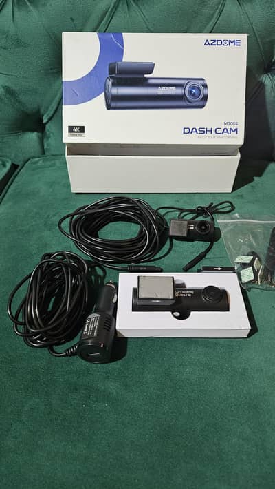 Azdome M300s  dashcam