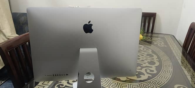 Apple i Mac 2015 5k retina 27 inches display in excellent condition