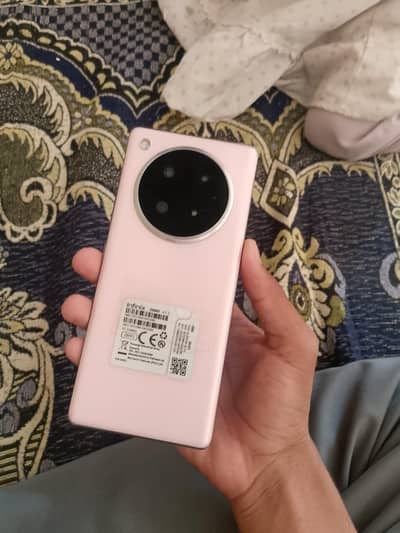 infinix zero 40 8+8/256