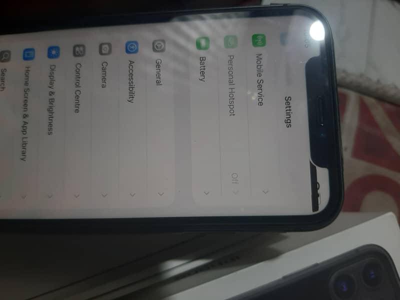 IPhone 11 None 3