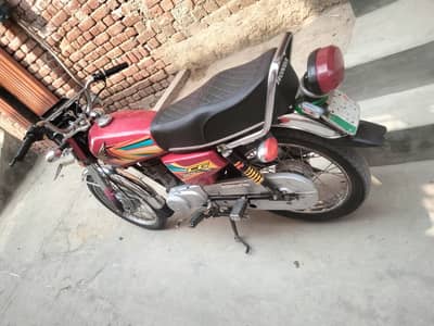 Honda 125 2014 model