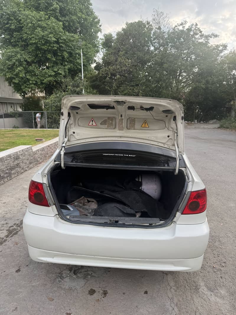 Corolla Se saloon Automatic 12