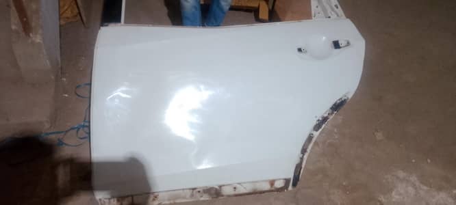 brv LH back door