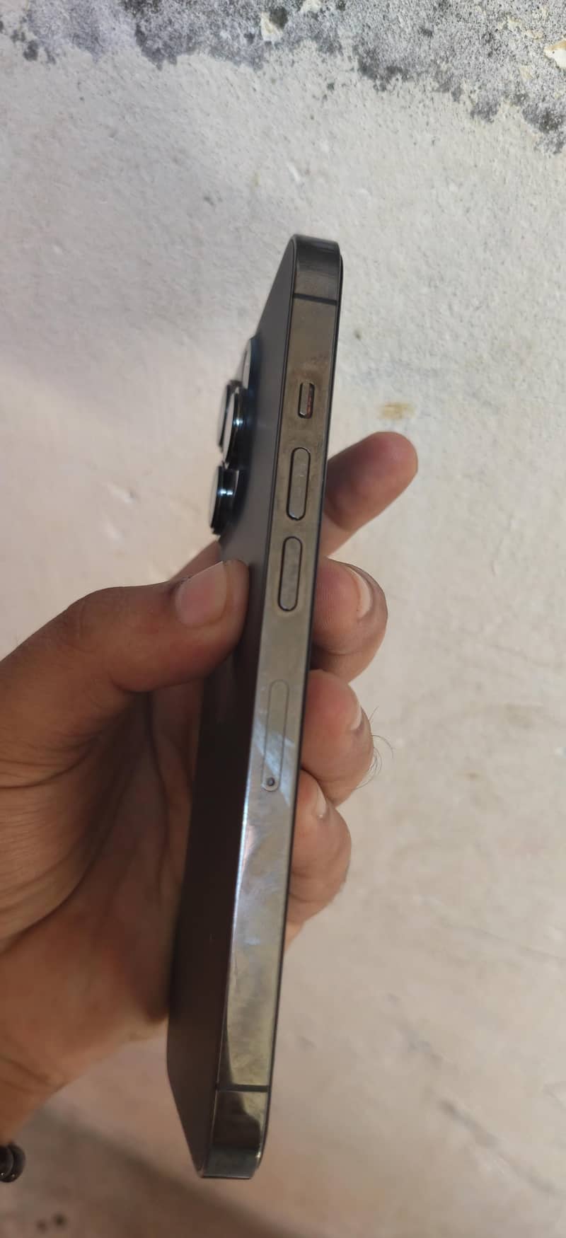 13 pro 4