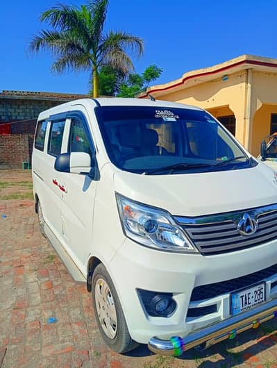 Changan karwan 8 seater for sale