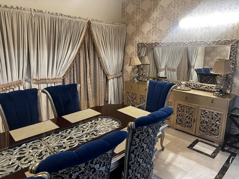 Dining table 9