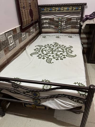 Iron bed