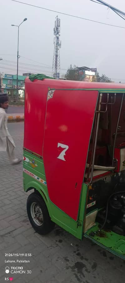 AUTO RICKSHAW FOR SALE