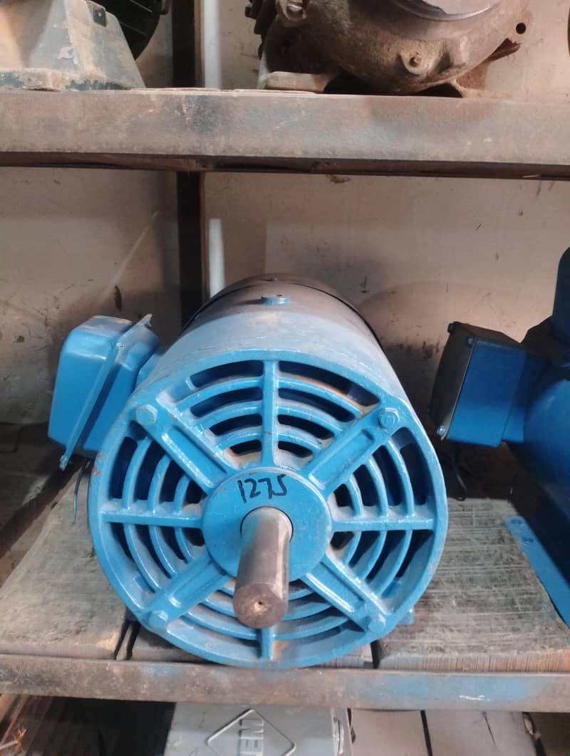 single phase or three phase motor 14