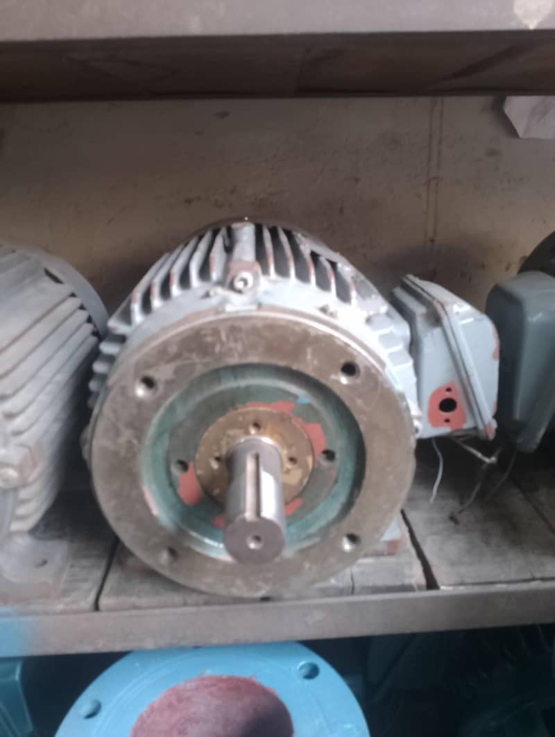single phase or three phase motor 15