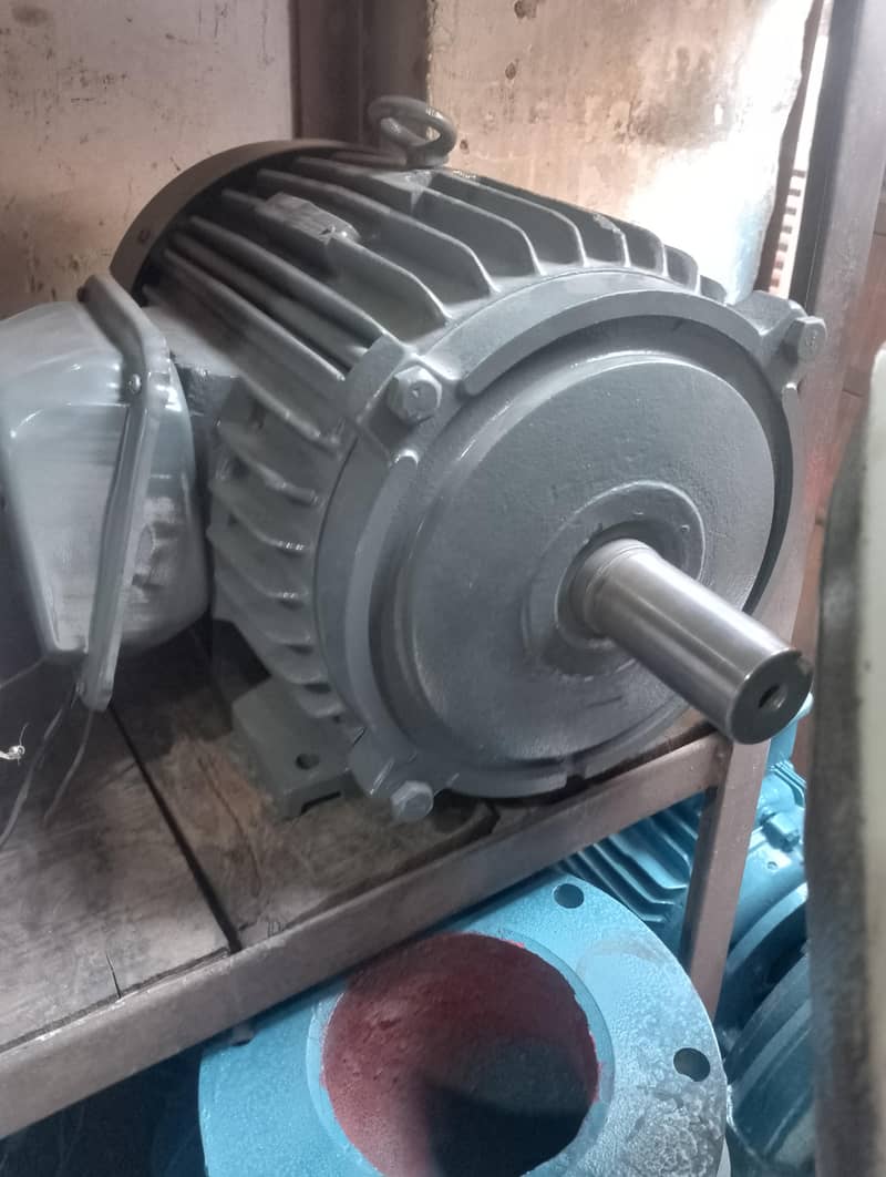 single phase or three phase motor 18