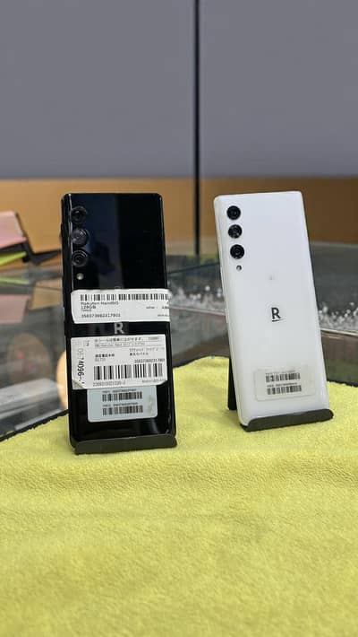 rakuten hand 4g ,4,64 japanese model, PTA tax 1750 only,box pack condi
