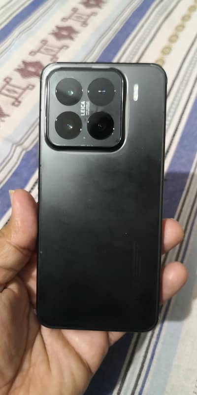 xiaomi 15 Official PTA 512gb 12 gb  for sale