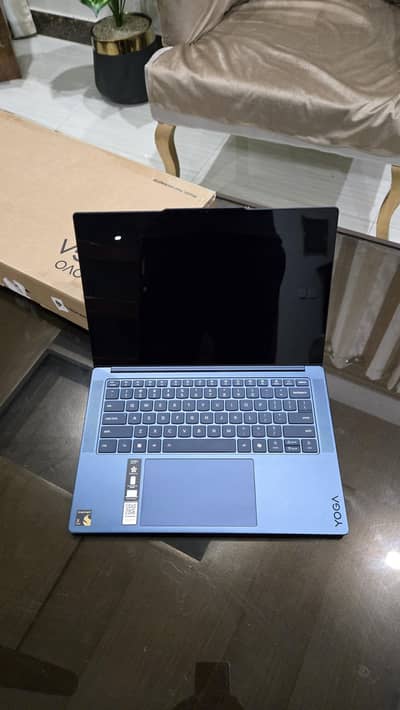 Lenovo Yoga Slim 7x 3K oled Snapdragon X Elite Touchscreen laptop