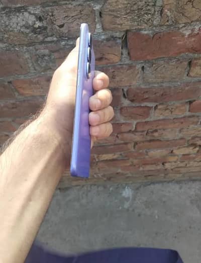 infinix hot 60 pro plus 10 by 10 all ok ha 8 mah warranty hai