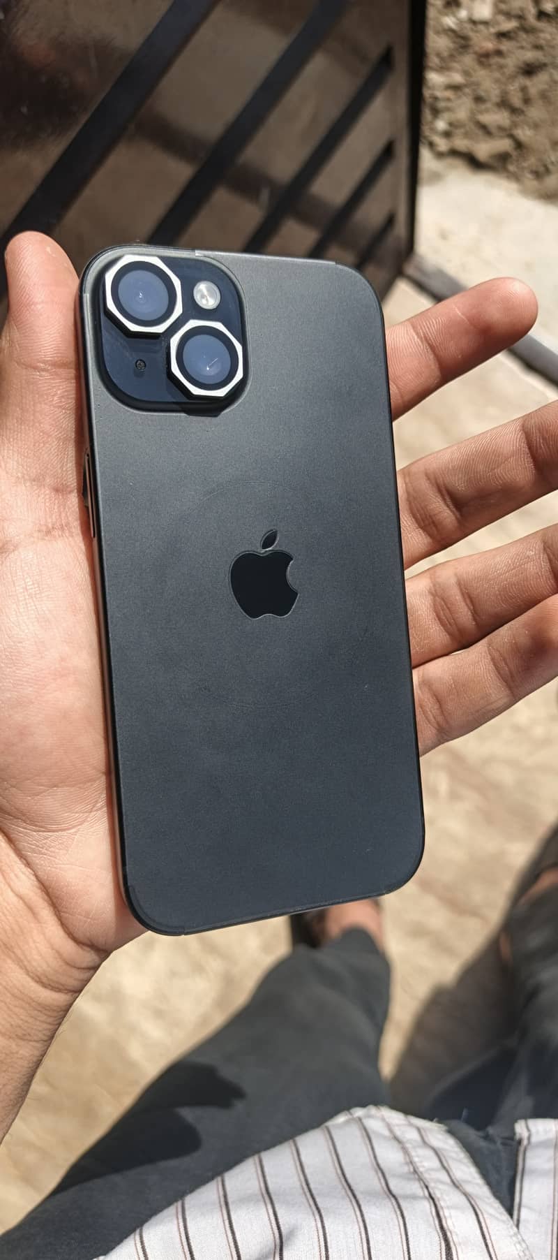 iPhone 15 0