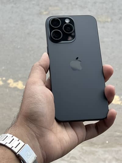 iPhone 15 Pro Max JV