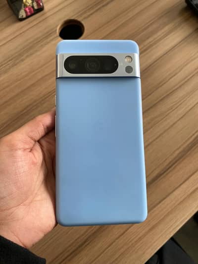 Google Pixel 8 Pro