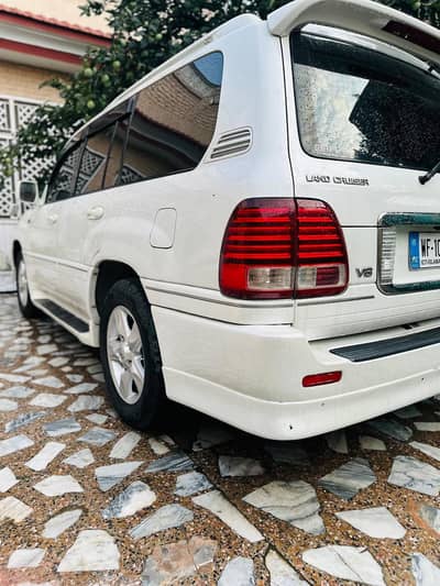 cygnus 2003 model 2010 ke import  exchange possible with toyota revo
