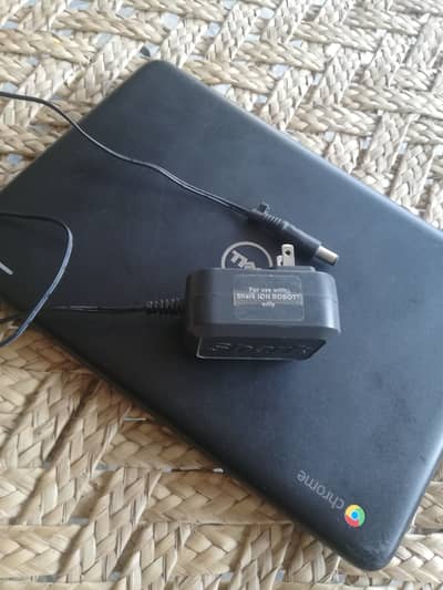 Chrome book 3180
