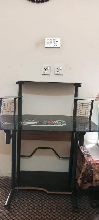Computer Table