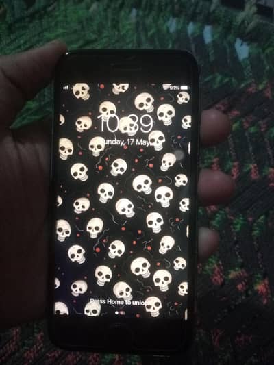 iphone 7 pta approved 256gb all ok but back ki condition khrab hai