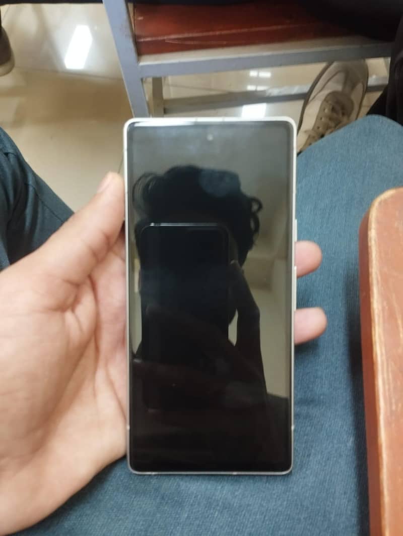 Google Pixel 7A 0