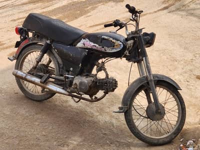 super power 2011 model second owner hai sirf green wali book original