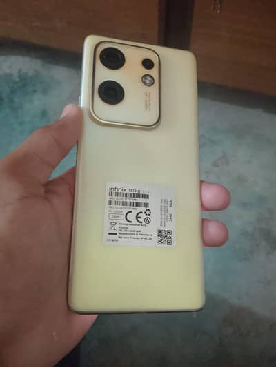 Infinix Zero 30