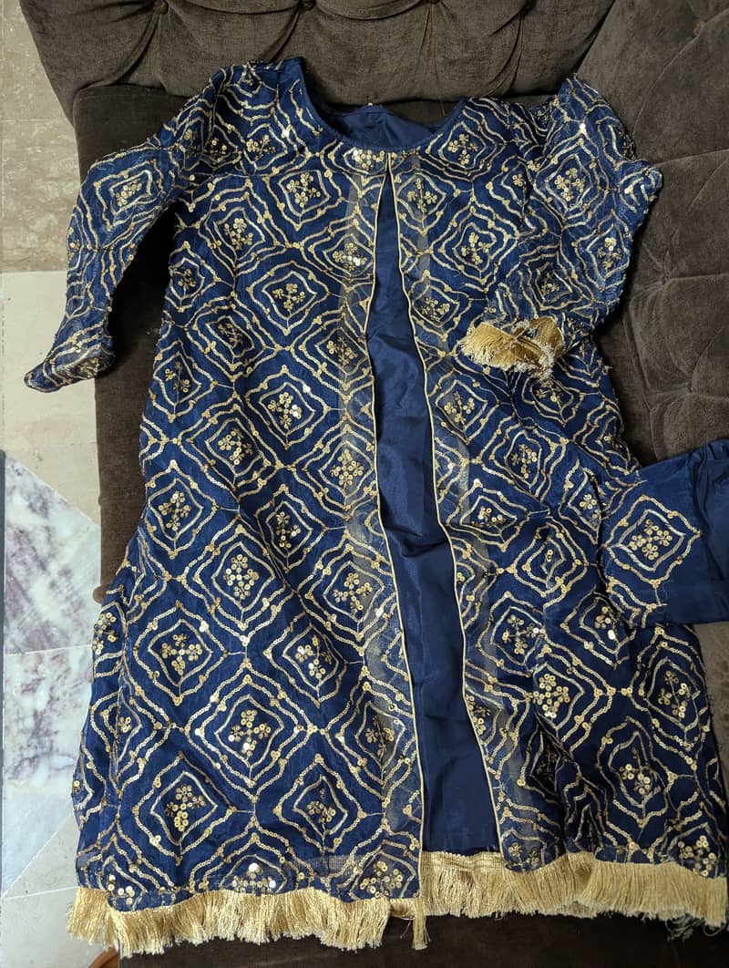 Frock small size 7