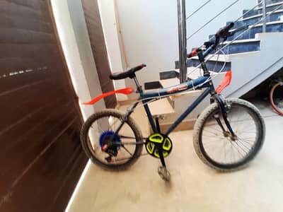 Cycle sale for very good condition with gear and fancy light install
