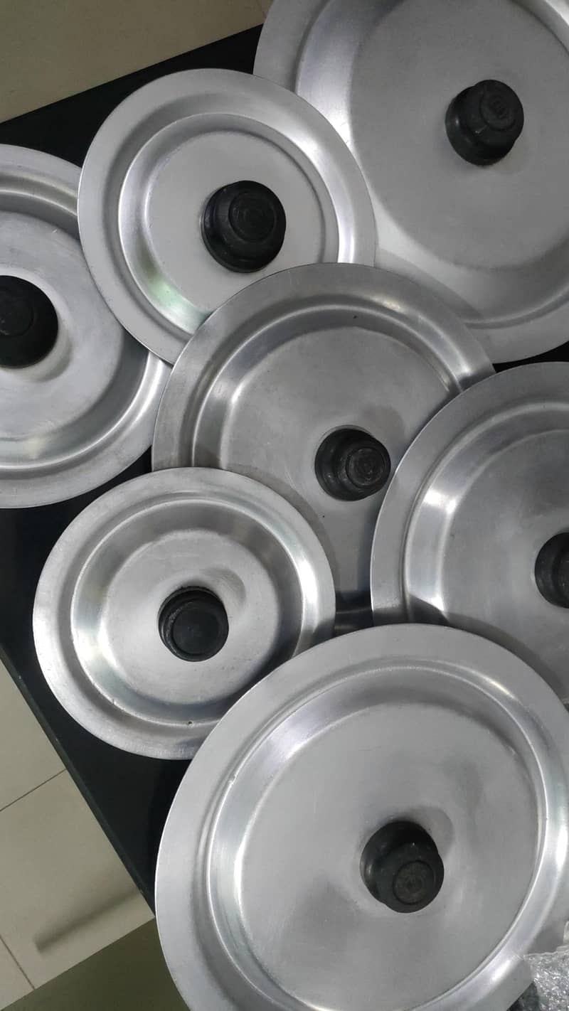 cooking pots 0