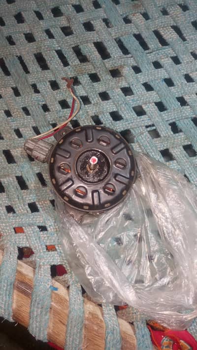 radiator fan motor argent sale used condition original wanding