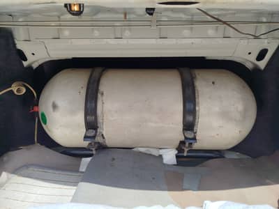 Used CNG Cylinder with Kit for Sale