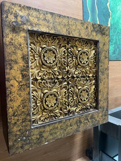 center table for sale in good condition
