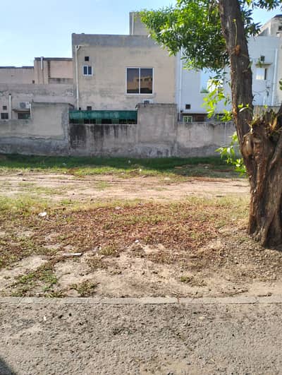 2 MARLA COMMERCIAL PLOT FOR SALE SEC D AA ABHRIA TOWN LAHORE