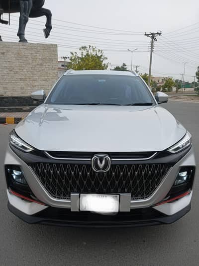 Oshan X7 FutureSense 5 Seater