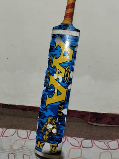 lasanta srilankan coconut wood bat