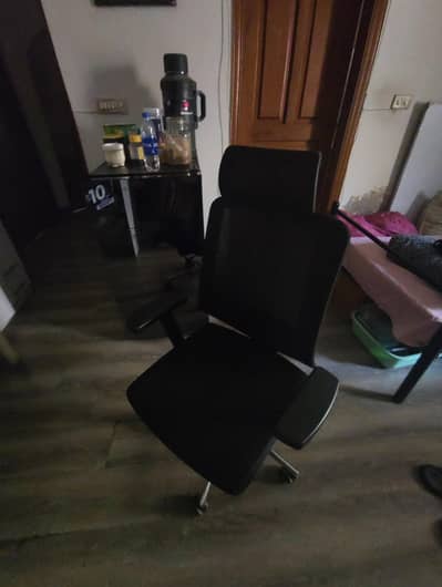 extremely comfortable Office Chair
