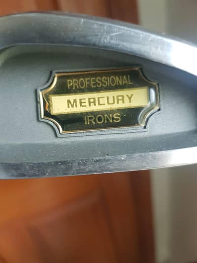 Golf kit with bag