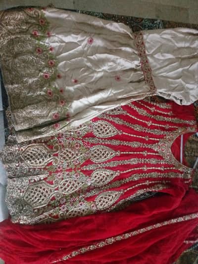 wedding dress 1time used condition 10 bx 10